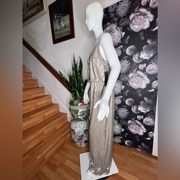 AIDAN MATTOX
Sequin Blouson Jumpsuit - Champagne Silver - Picture 6 of 7